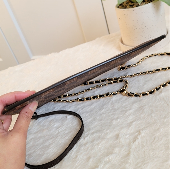 💕LOUIS VUITTON Neverfull Damier Ebene "CERISE" Mm/Gm Clutch Wristlet Crossbody - Picture 10 of 16